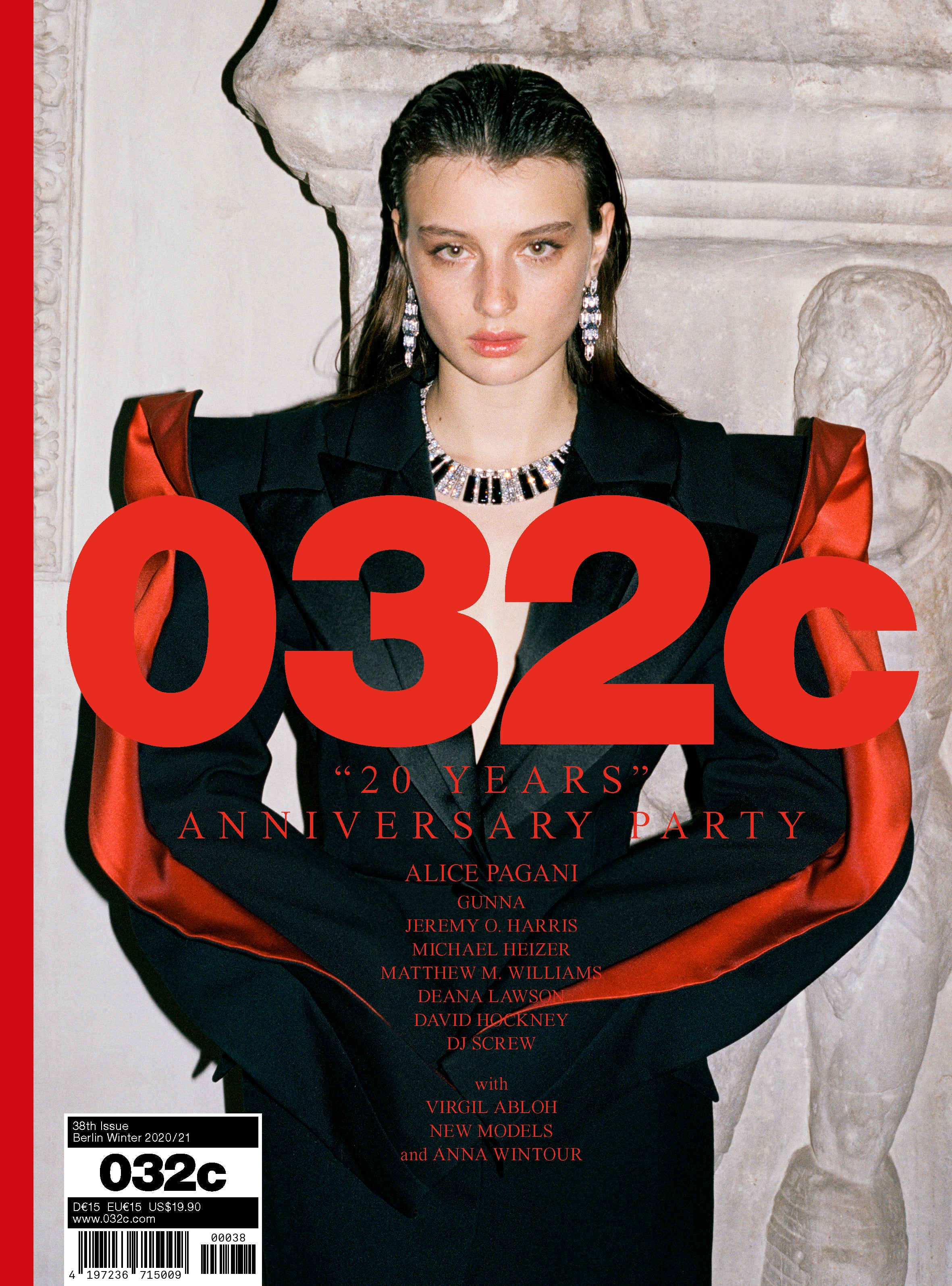 Cover of 032c - № 38 - Winter 2020-2021