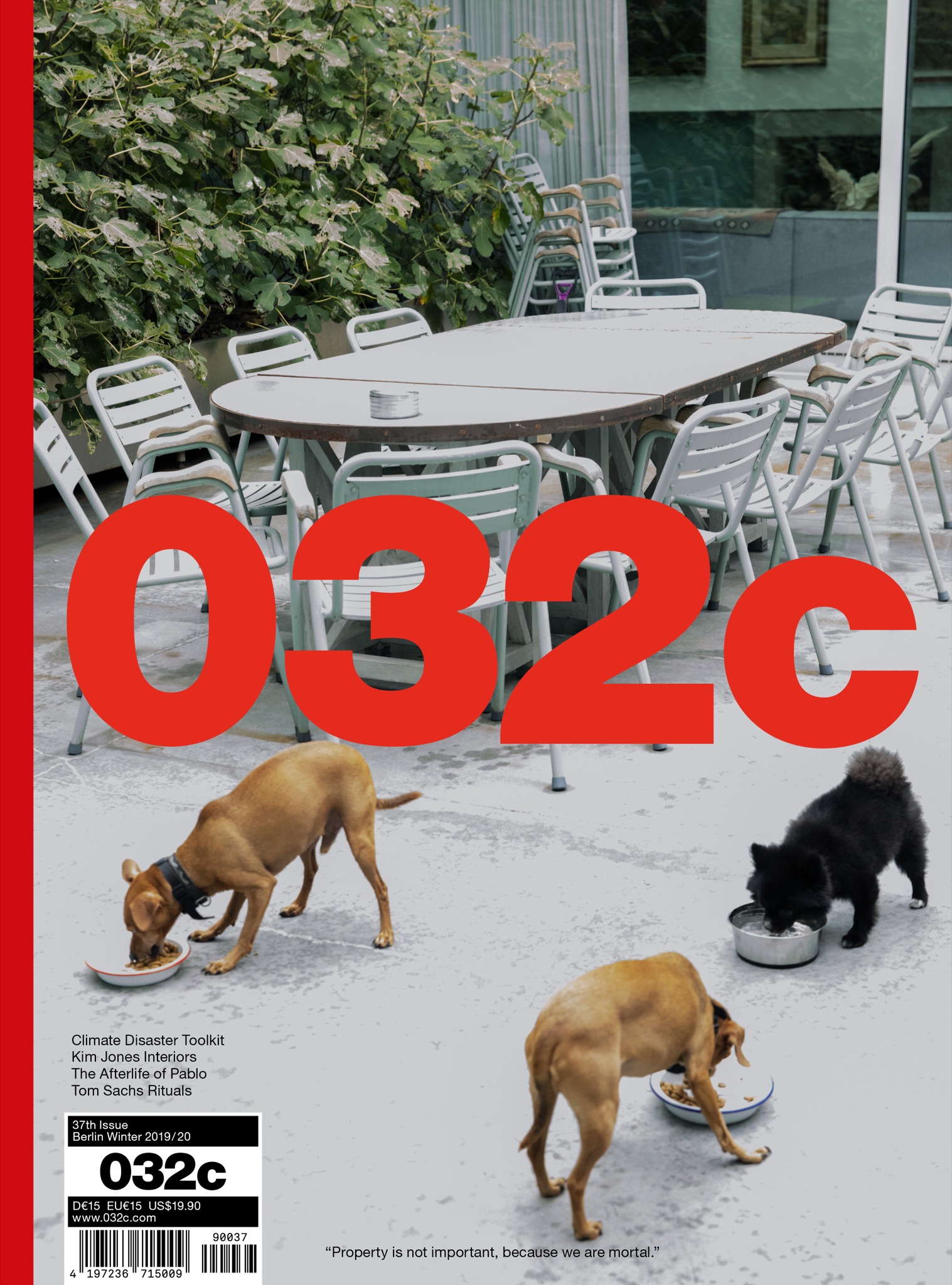 Cover of 032c - № 37 - Winter 2019-2020