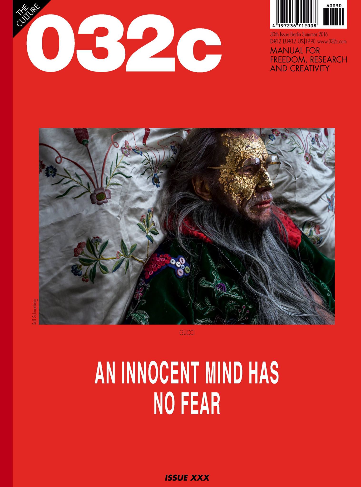 Cover of 032c - № 30 - Summer 2016